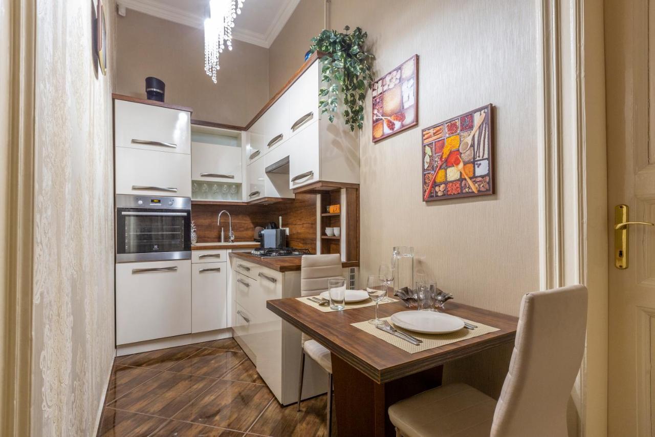 Luxury Central Home Next To The New York Cafe Budapeste Exterior foto