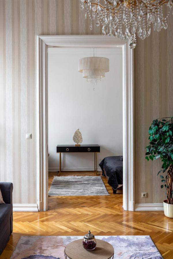 Luxury Central Home Next To The New York Cafe Budapeste Exterior foto